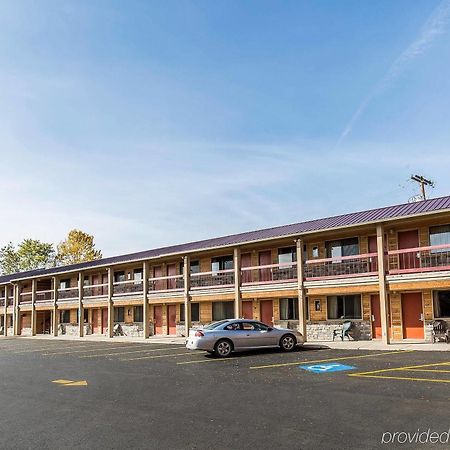 Econo Lodge Inn&Suites Kalispell Exterior foto